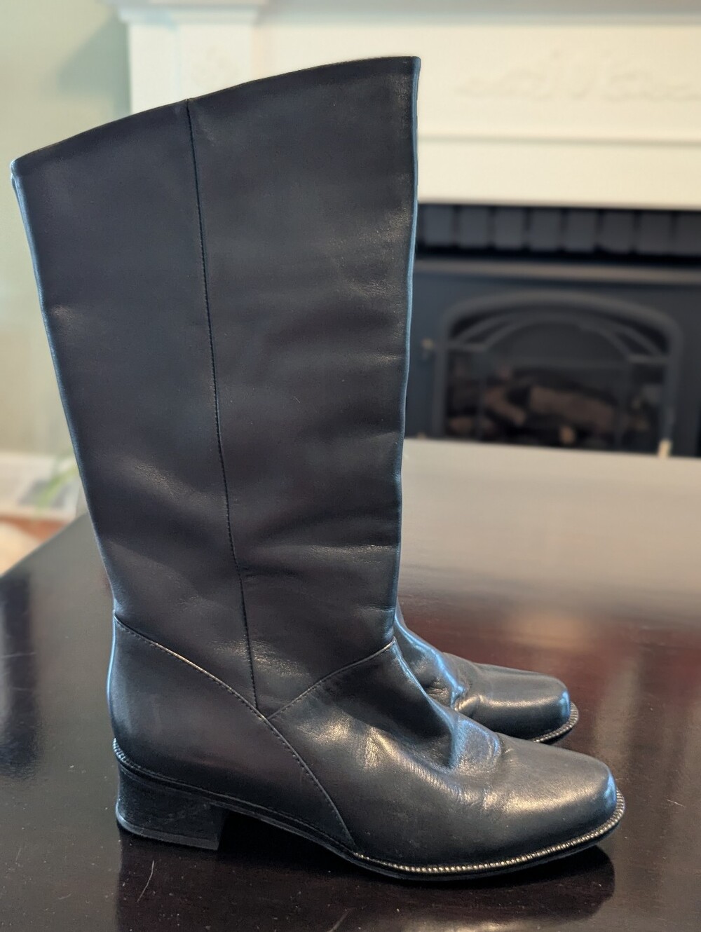 MARKON SHAY Black WOMEN BOOTS SIZE 7.5M LEATHER
